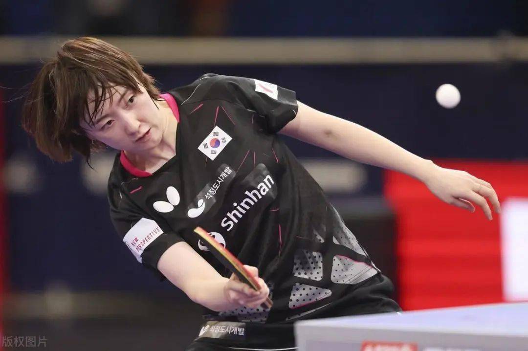 关于赔率变化选手爆冷获胜，专家预测失准的信息